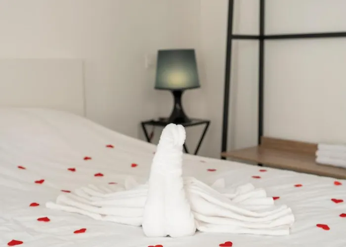 Magnifique Luxe Jacuzzi Centre Apartamento